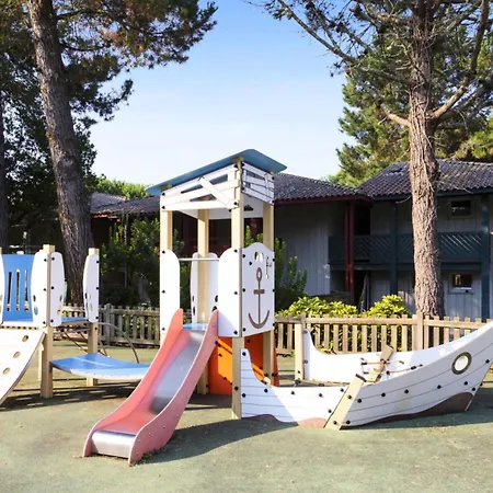 Village - Maeva - 2 Pieces 6 Personnes Confort Mae-2186